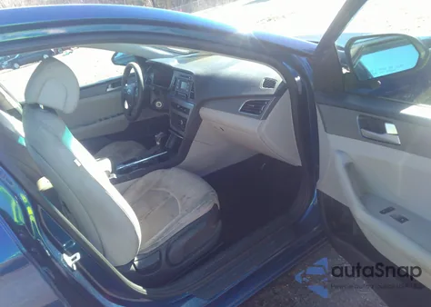 2017 Hyundai Sonata z USA, uszkodzony, nr VIN 5NPE24AF5HH488144